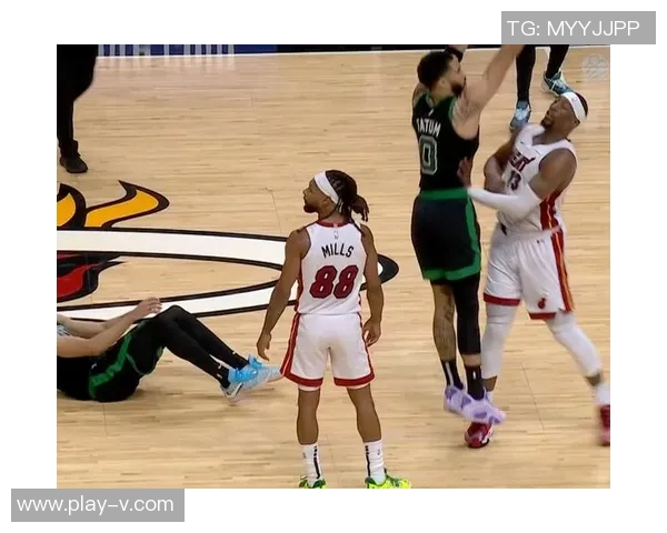 阿德巴约半场表现出色贡献13分9板助力球队攻守兼备正负值高达7