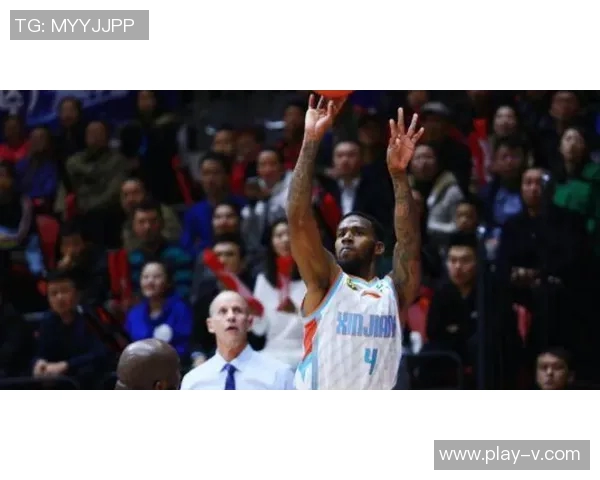 爱德华兹独砍38分难挽球队败局28投11中罚球12中11表现亮眼却无力回天